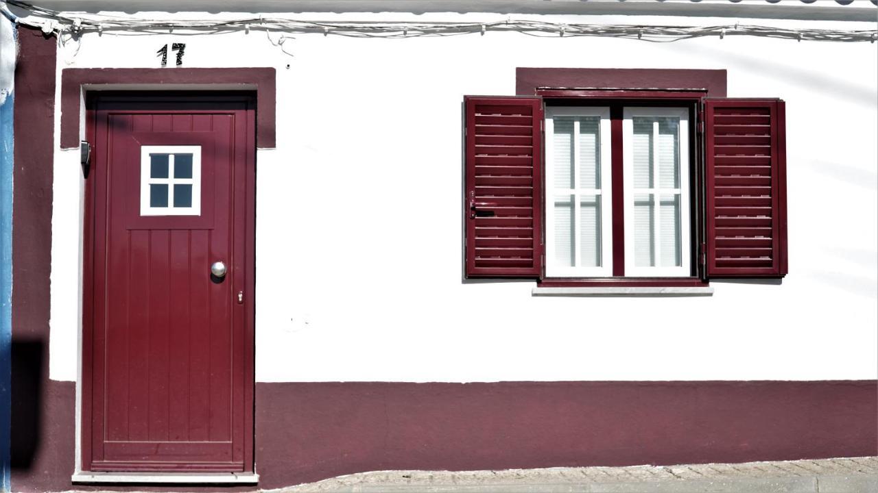 17 Da Rua Da Estacao Villa Sao Pedro do Corval Exterior photo